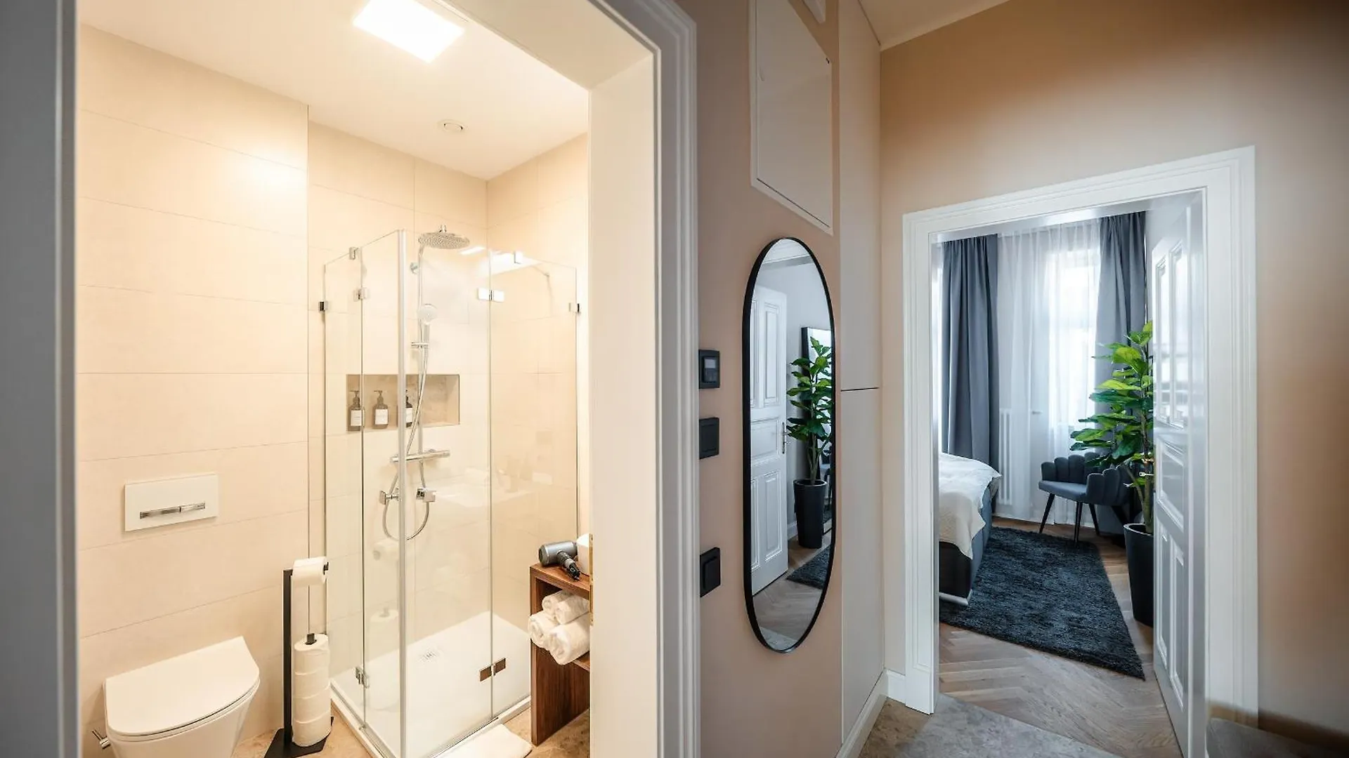 Accordion Boutique Hotel & Premium Suites 프라하 4*,