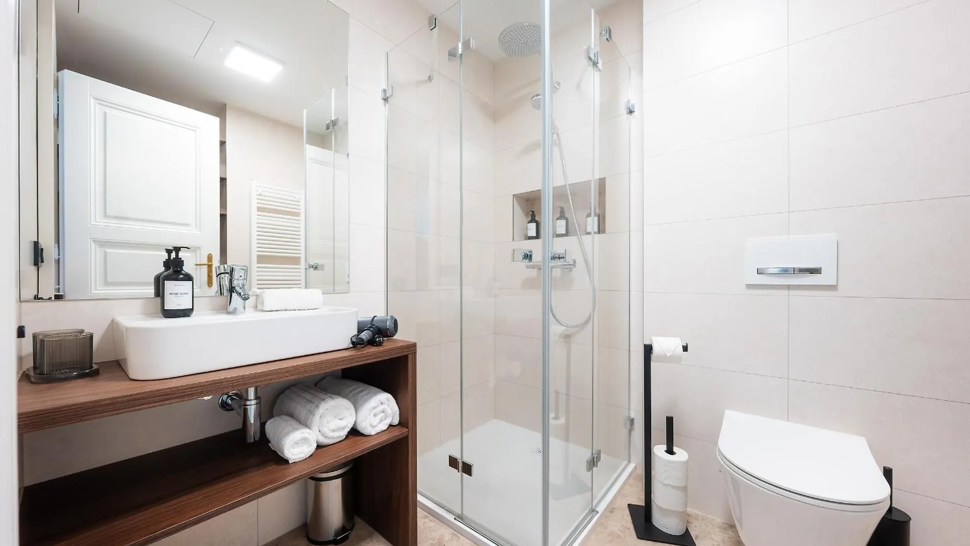 Accordion Boutique Hotel & Premium Suites 프라하